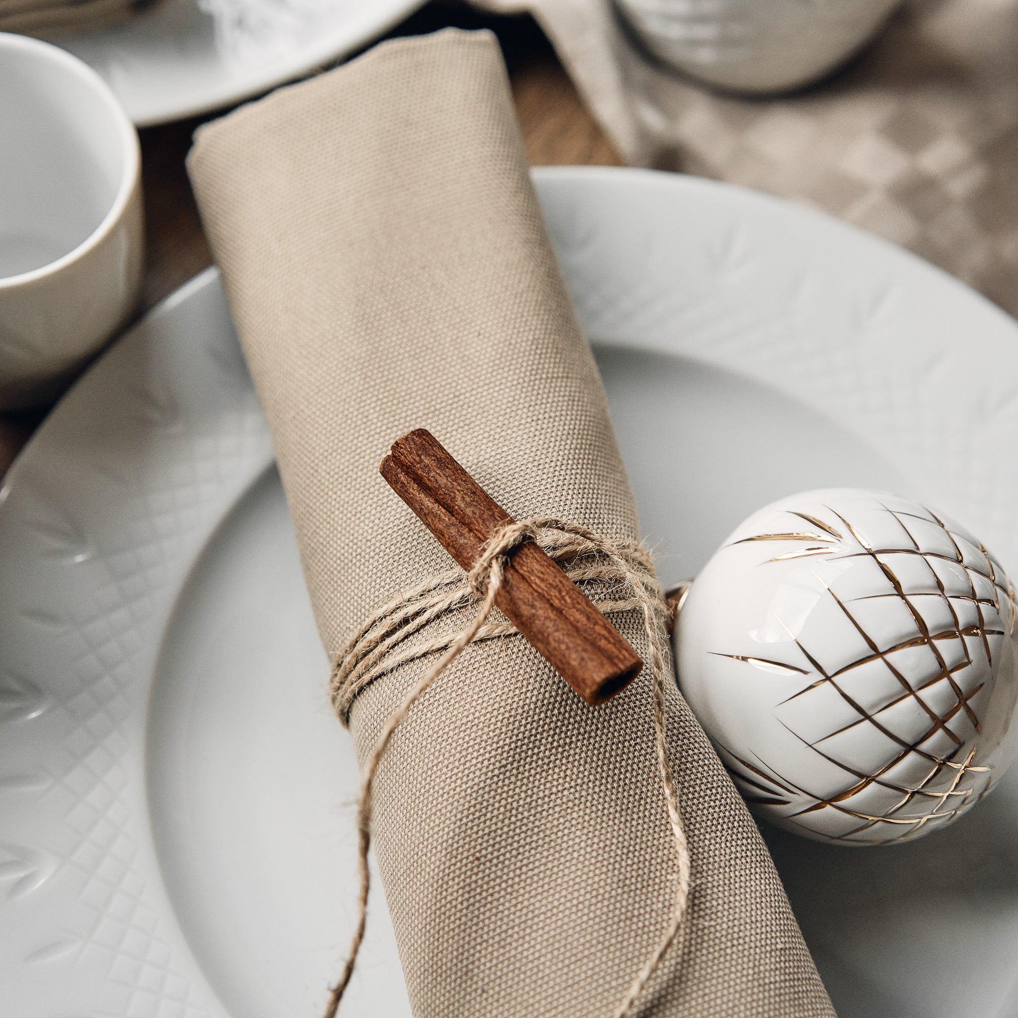 Crispy Porcelain Ball