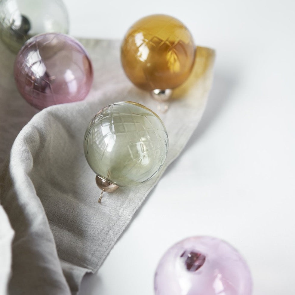 Crispy Glass Ball Emerald // Green - 1 pcs